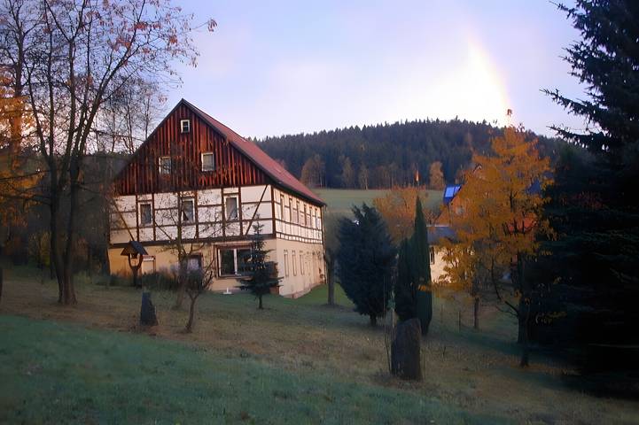 Ferienwohnung für 5 Personen, mit Garten im Erzgebirge - 3