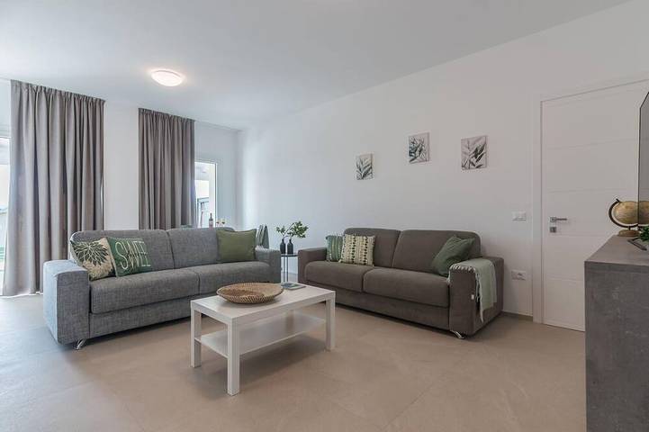 Villa Silvia 14 - Cinco Habitaciones Villa, Capacidad 14 in Montemaggiore al Metauro, Colli al Metauro