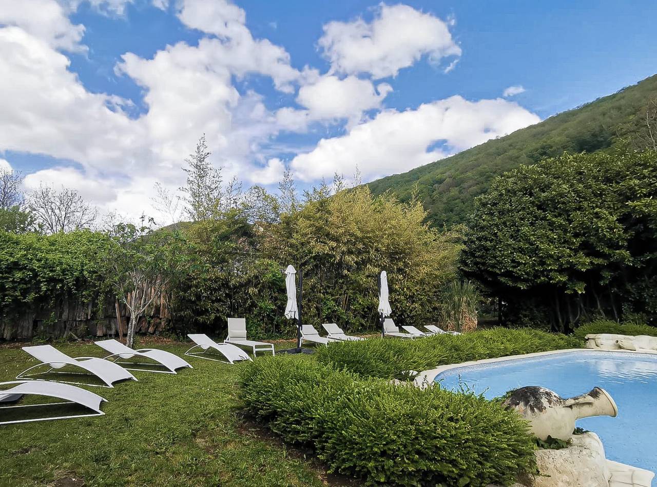 Chambres d'hôtes Le Roc (Souillac) - Suite rose (piscine) in Le Roc, Lot