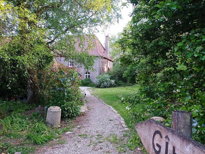 Gîte pour 12 personnes, avec Terrasse ainsi que Jardin et Vue à Renty