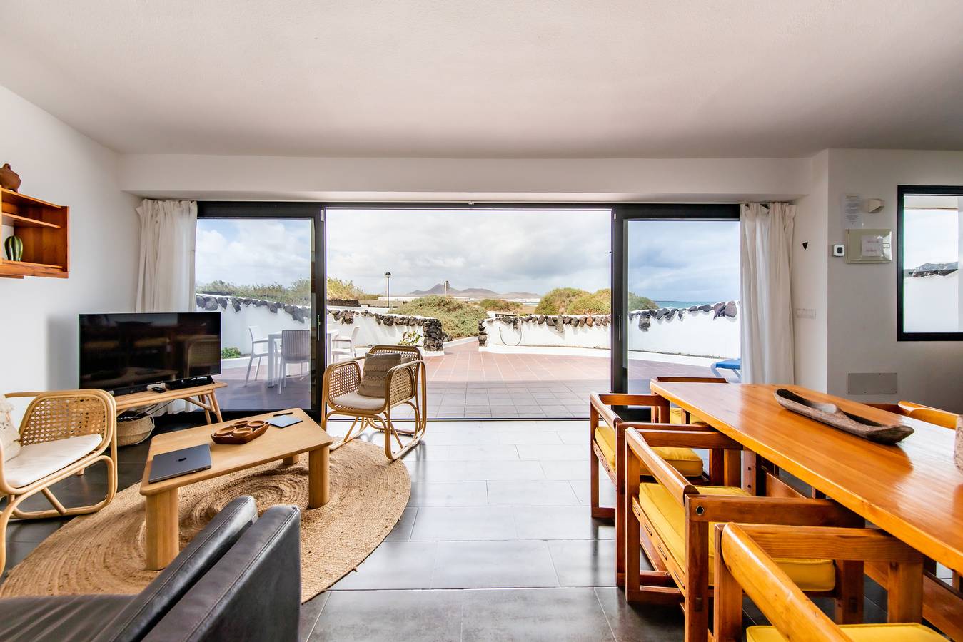 Famara Sunset Bungalow in Playa Famara, Teguise