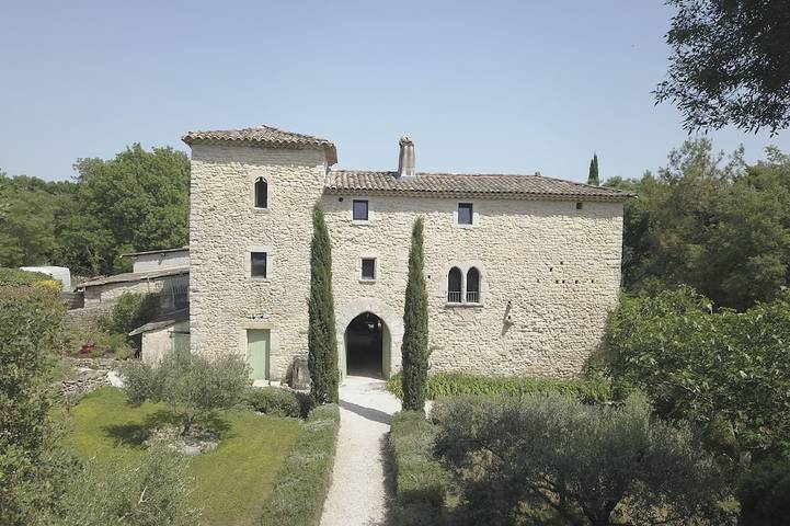 Gîte pour 13 personnes, avec Terrasse et Jardin