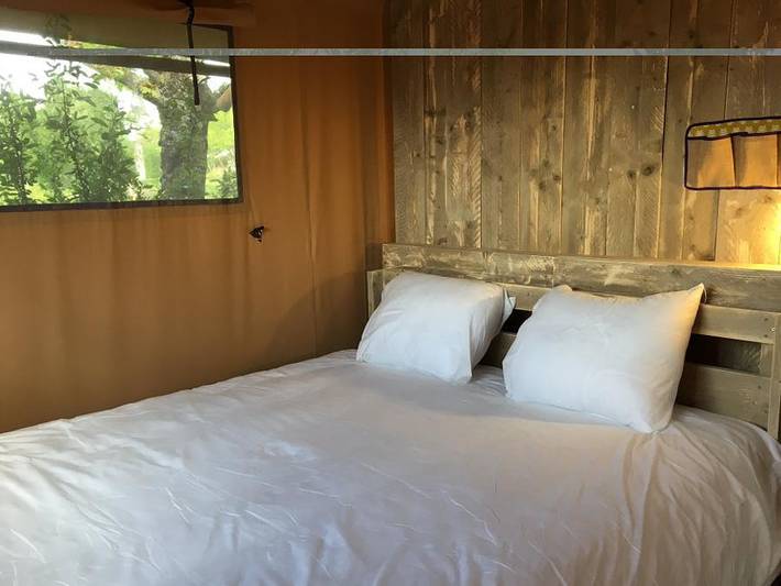 Lodge pour 3 personnes, avec bassin pour enfant dans Mayenne - 3