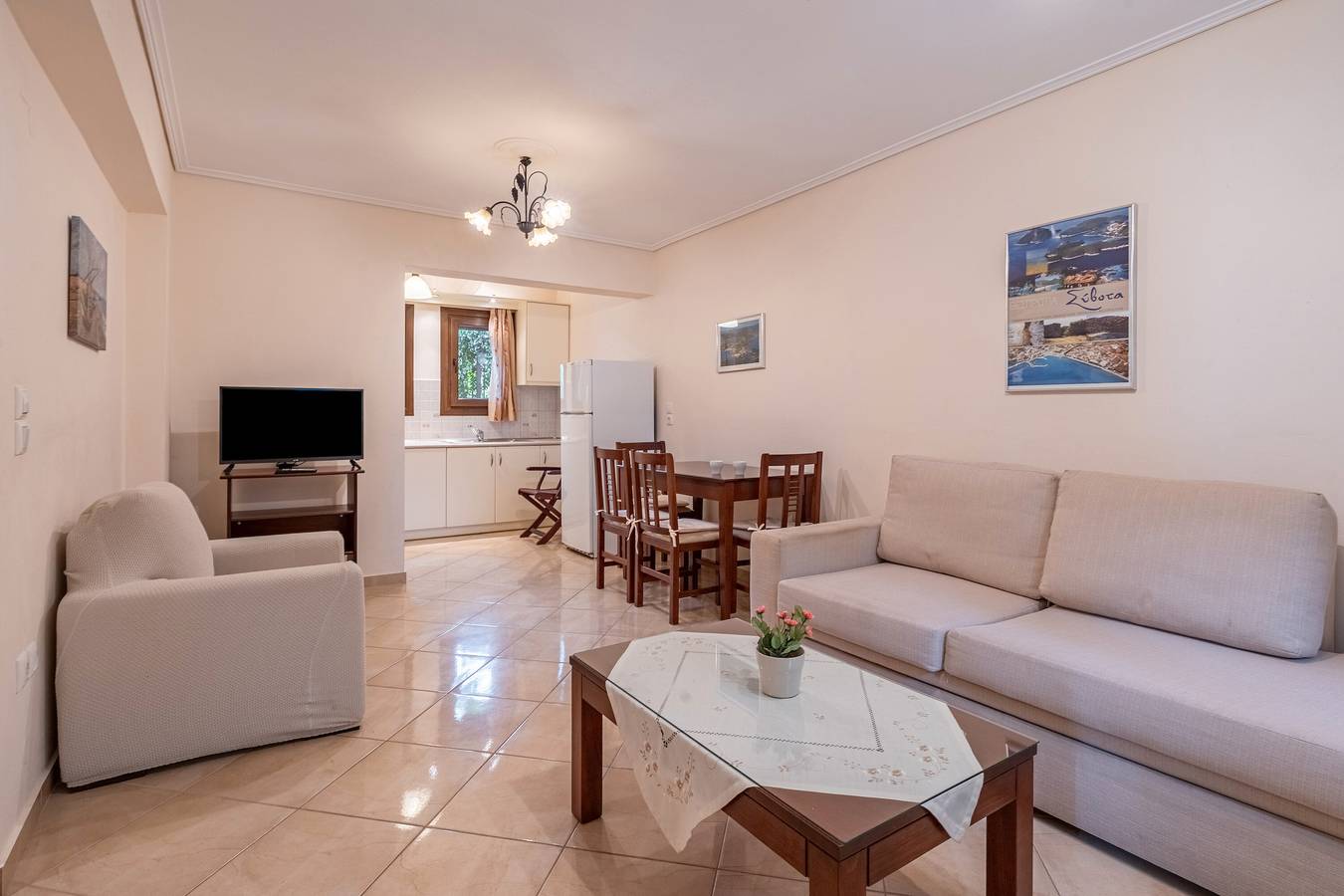 Hel lägenhet, Ground Floor Apartment with Wi-Fi and Air Conditioning in Sývota, Thesprotia region