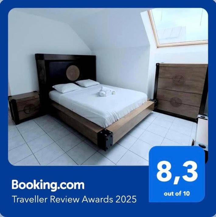 Gîte pour 6 personnes, avec balcon dans Cambuston - 2