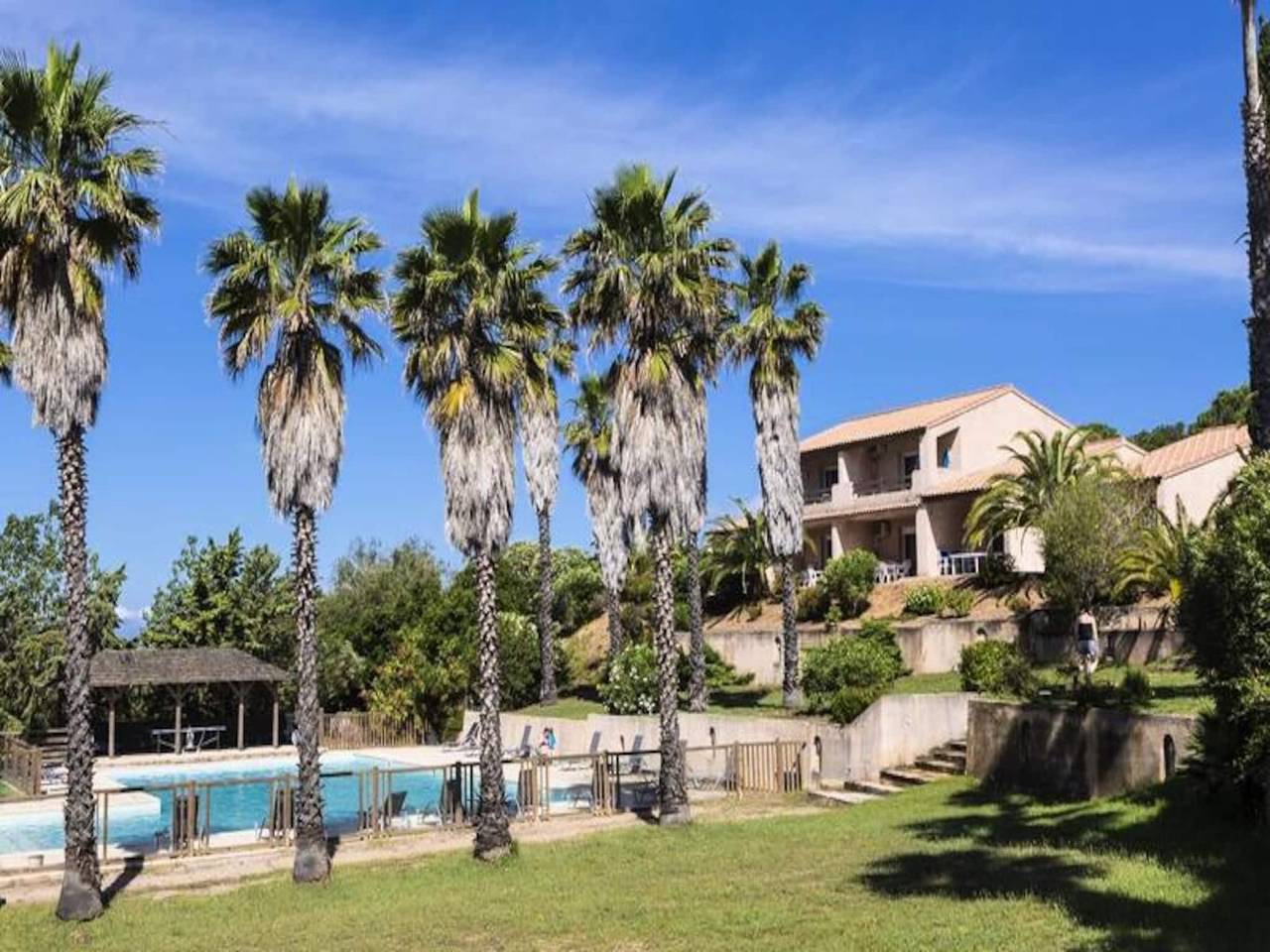 Appartement entier, Résidence Stella di l'Aria pour 4 personnes in Tizzano, Sartène