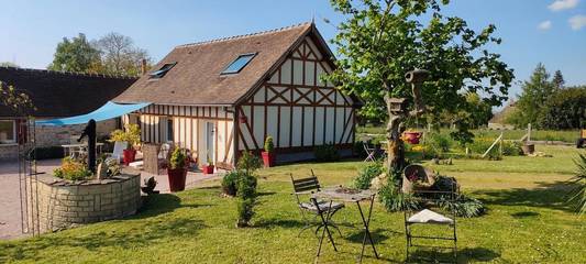 Maison d’hôte pour 2 personnes, avec vue et jardin dans le Calvados