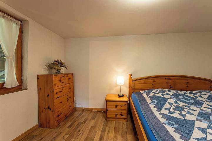 Gemütliche Ferienwohnung mit Holzofen umgeben von den Schweizer Alpen in Kandergrund, Frutigen - Lenk - Adelboden