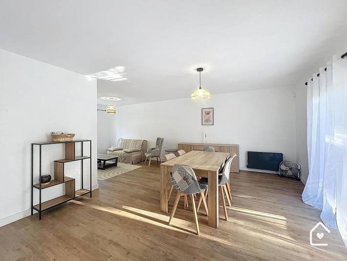 Location de vacances pour 6 personnes, avec terrasse à Buxerolles - 2