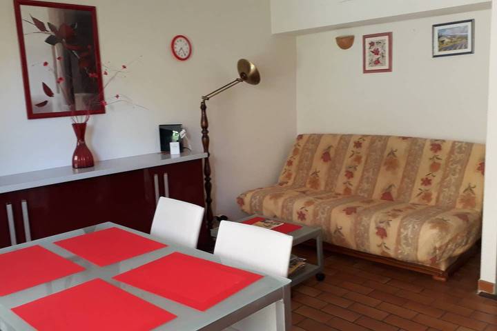 Gîte pour 4 personnes, avec terrasse dans Saint-Aygulf - 4