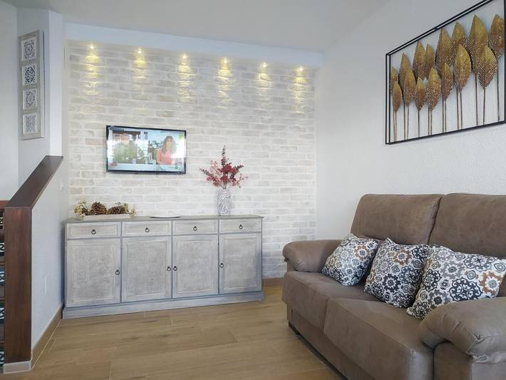 Location de vacances pour 6 personnes, avec vue et balcon ainsi que piscine et bassin pour enfant dans La Antilla - 2