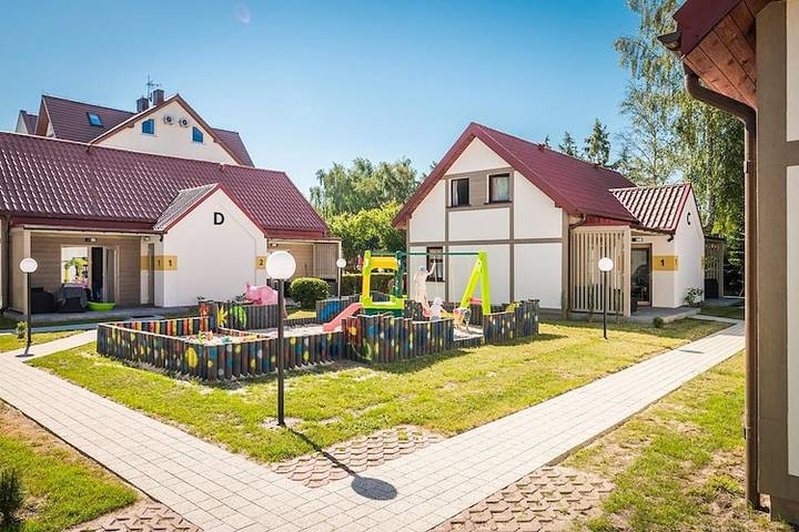 Ferienhaus für 5 Personen, mit Whirlpool und Sauna sowie Pool, mit Haustier