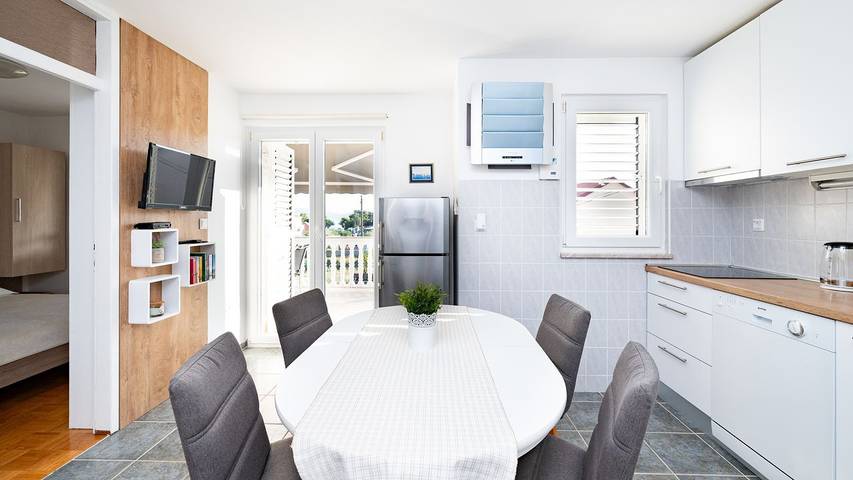 Ferienwohnung für 4 Personen, mit Terrasse in Sukosan - 4