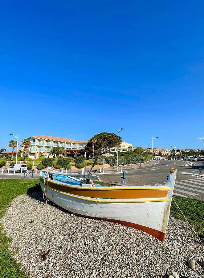 Gîte pour 4 personnes, avec Balcon et Terrasse ainsi que Jardin et Vue à Martigues - 3