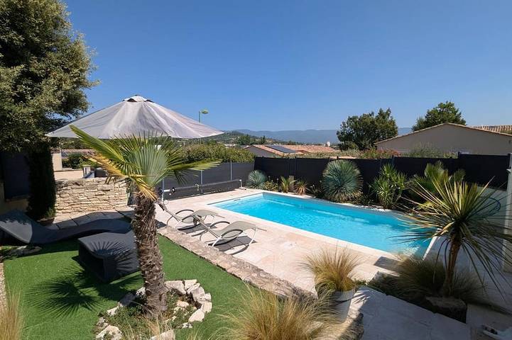Gîte pour 2 personnes, avec Terrasse à Apt