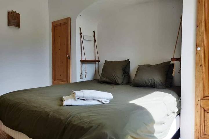 Location de vacances pour 16 personnes, avec jardin et balcon à La Roche-sur-le-Buis - 3