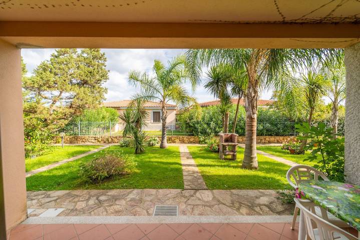 Ferienwohnung für 4 Personen, mit Balkon/Terrasse und Garten in San Teodoro - 3