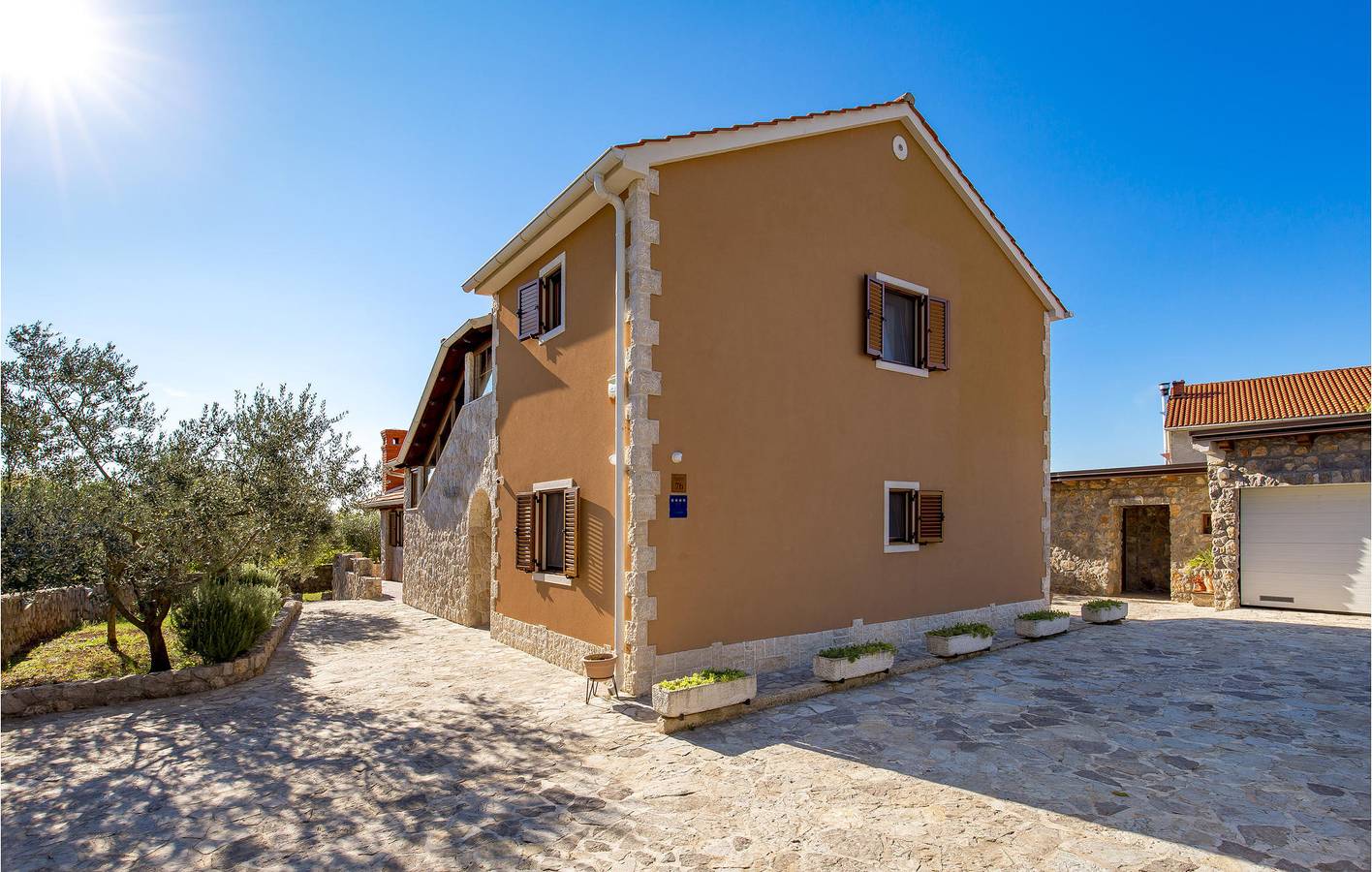 Ferienhaus für 8 Personen mit Whirlpool in Linardici, Krk