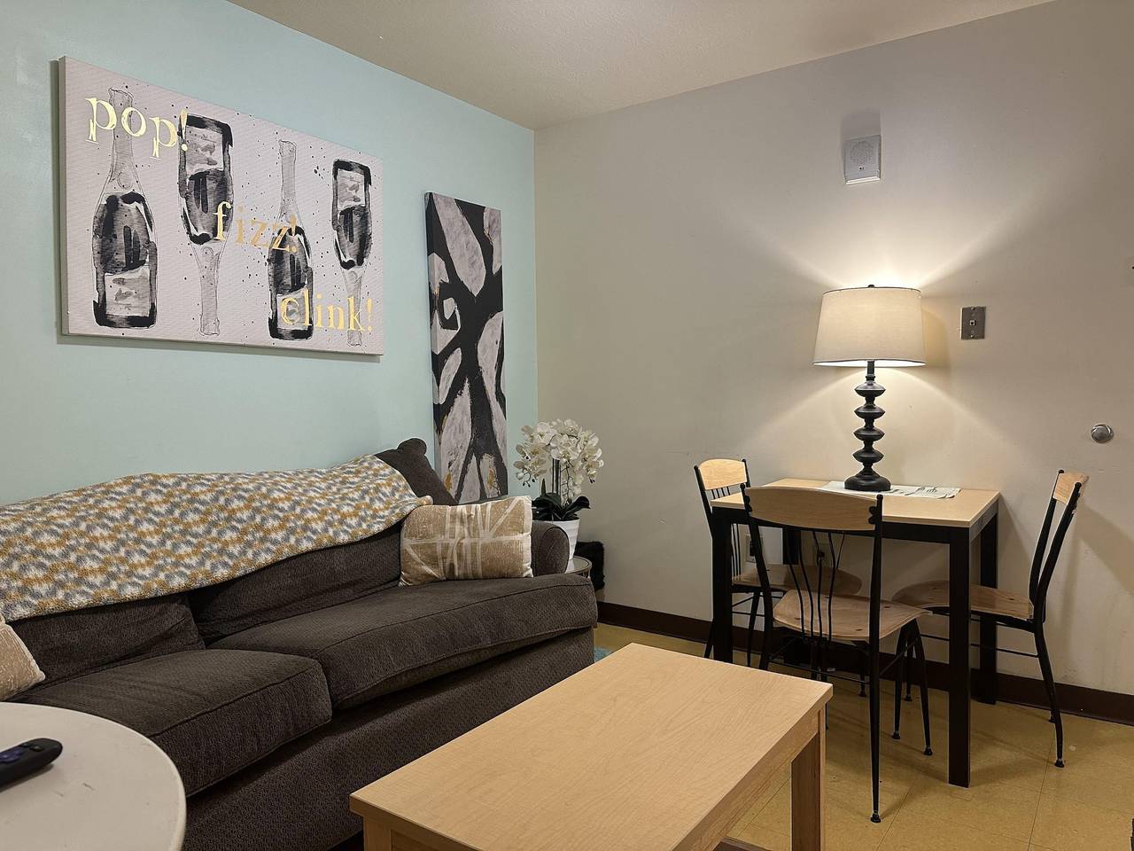 Apartamento entero, 2 Bedroom 2 Bath Apartment Heart of Downtown Pit in Pittsburgh, Condado de Allegheny