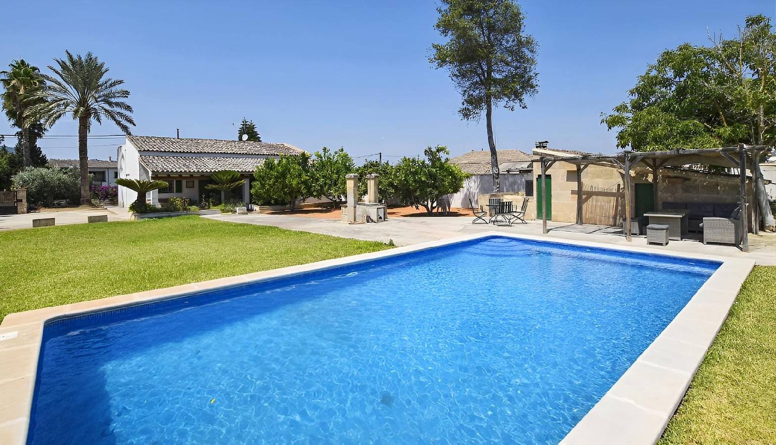 Finca "Valls" con jardín, parrilla y terraza in Montuiri, Interior de Mallorca