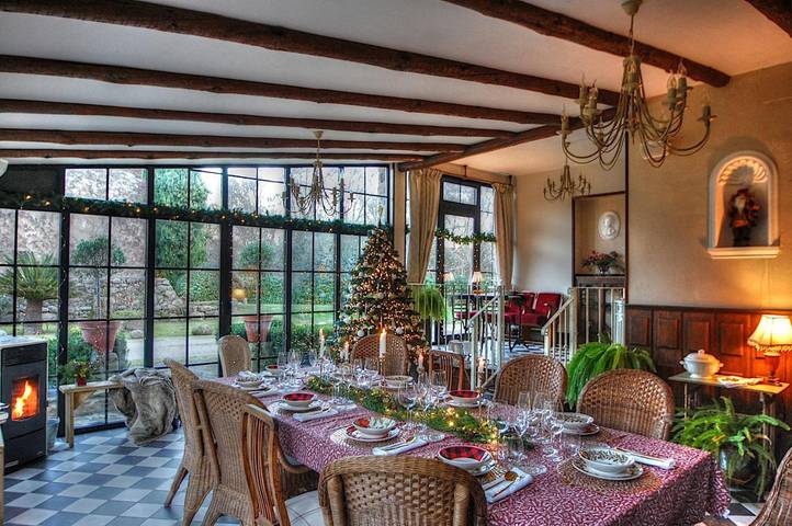 Casa rural para 12 personas, con Balcón y Terraza además de Jardín y Piscina en Arenas de San Pedro