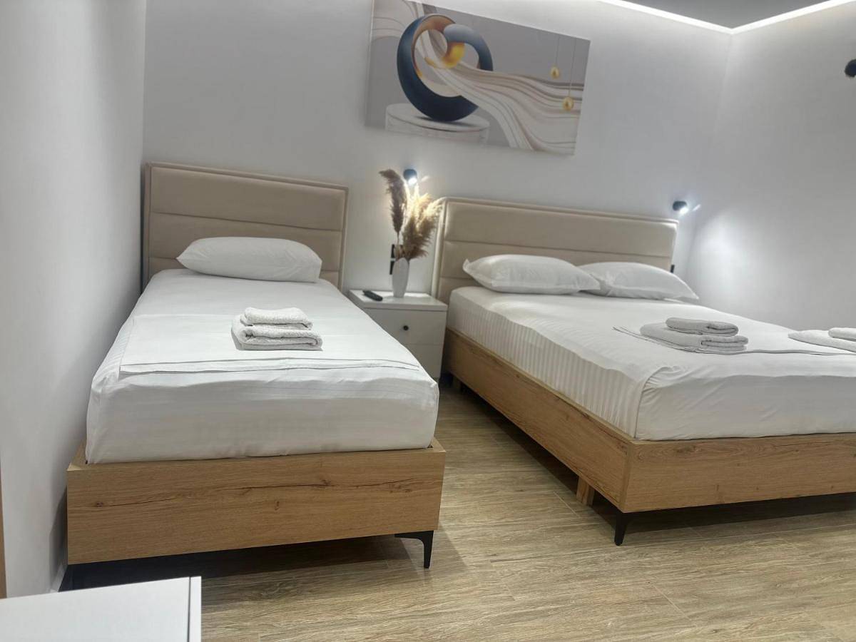 Vila Reni Risi in Ksamil, Vlorë
