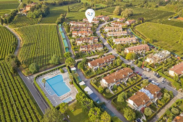 Location de vacances pour 4 personnes, avec piscine et terrasse, animaux acceptés à Lazise - 3