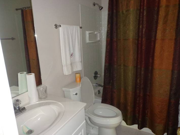 Log cabin for 8 people, with terrace in Kentucky Lake