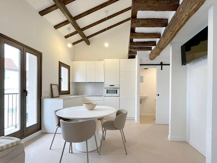 Apartamento para 4 personas, con balcón y vistas en Castro Urdiales