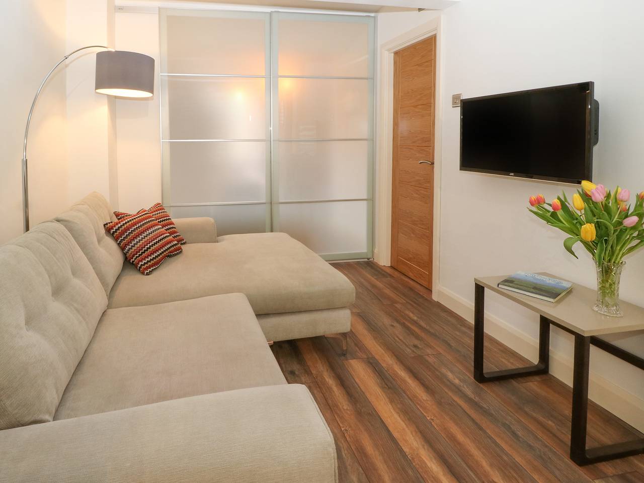 Over-Under Cottage in Holmfirth, West Yorkshire