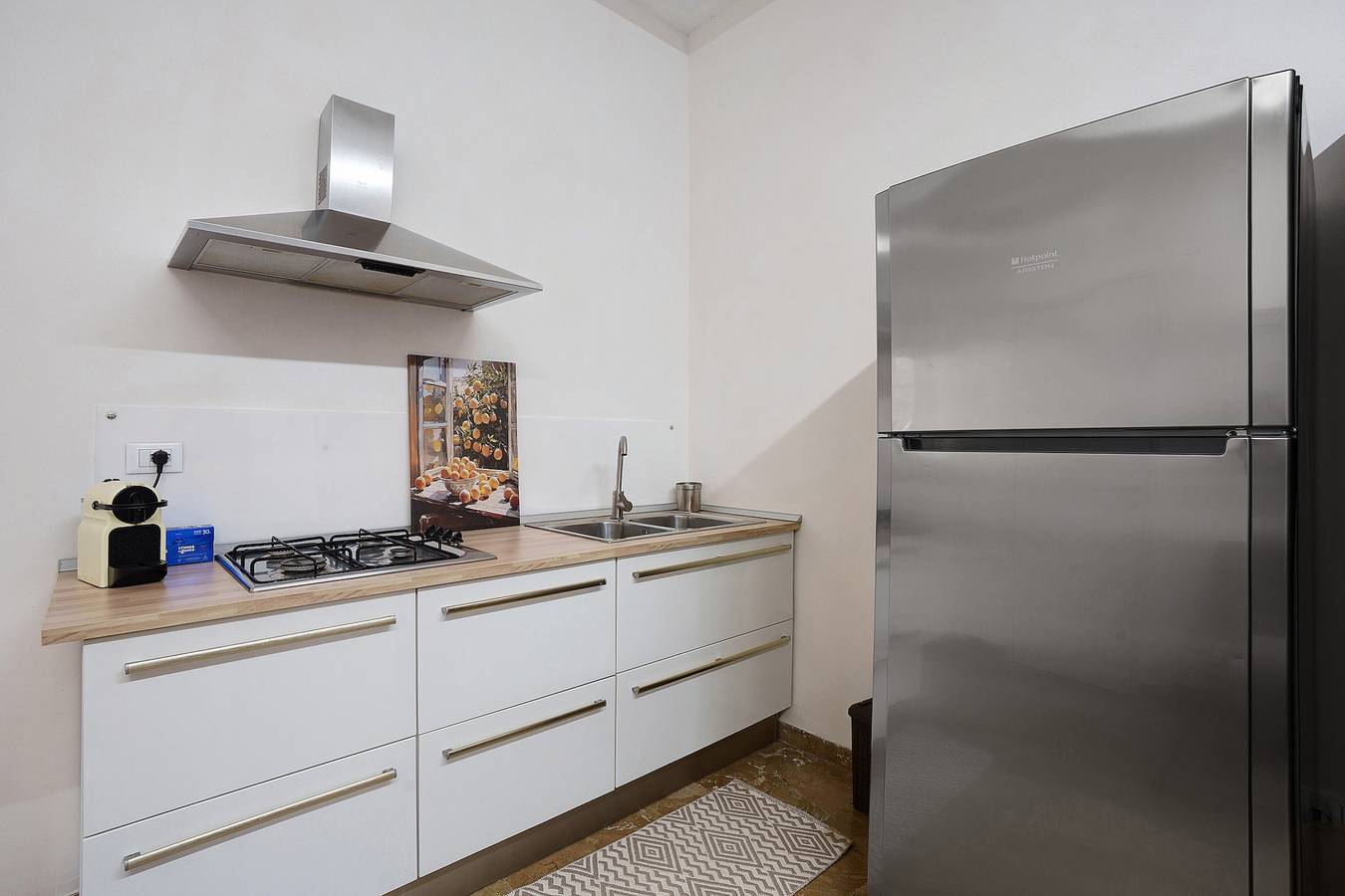 Entire apartment, Apartment 'Superior Il Cortiletto 21' with Shared Terrace, Wi-Fi and Air Conditioning in Marsala, Trapani Province