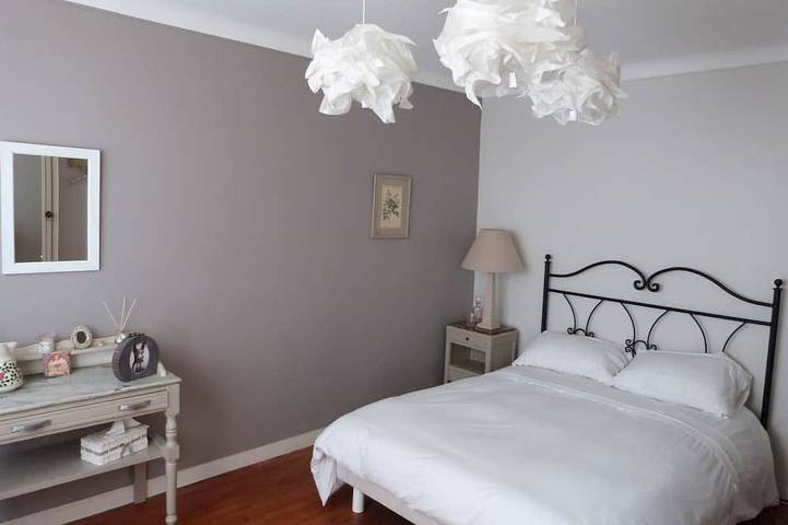 Location de vacances pour 7 personnes, avec balcon et jardin dans Plage Sables Blancs - 2