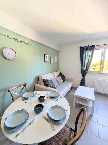 Gîte pour 4 personnes, animaux acceptés dans Casino de Greoux les Bains