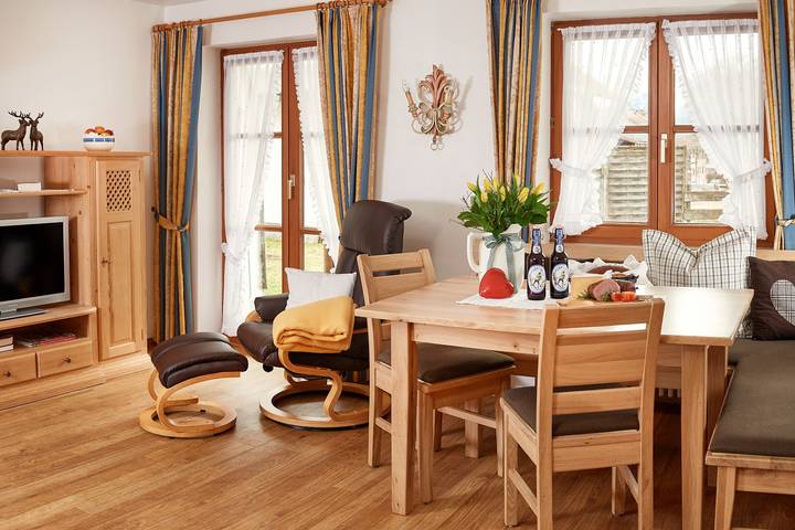 Ferienwohnung für 2 Personen, mit Terrasse und Garten sowie Sauna in Rubi - 3