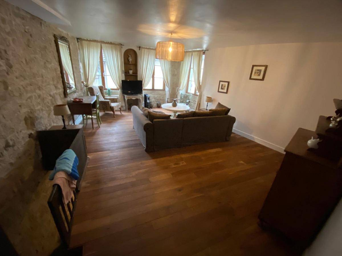 One-Bedroom House in Melay, Haute-Marne