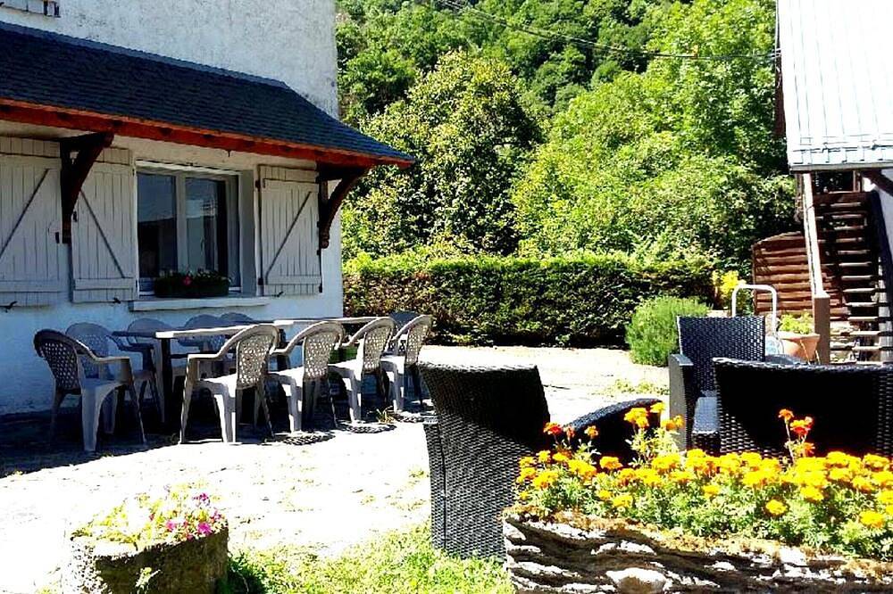 Casa de vacaciones \"la Cavalière\" in Accous, Béarn