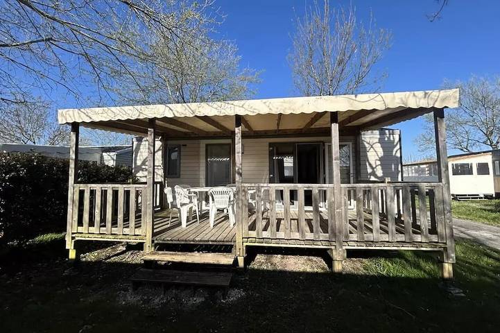 Camping pour 4 personnes à Meschers-sur-Gironde