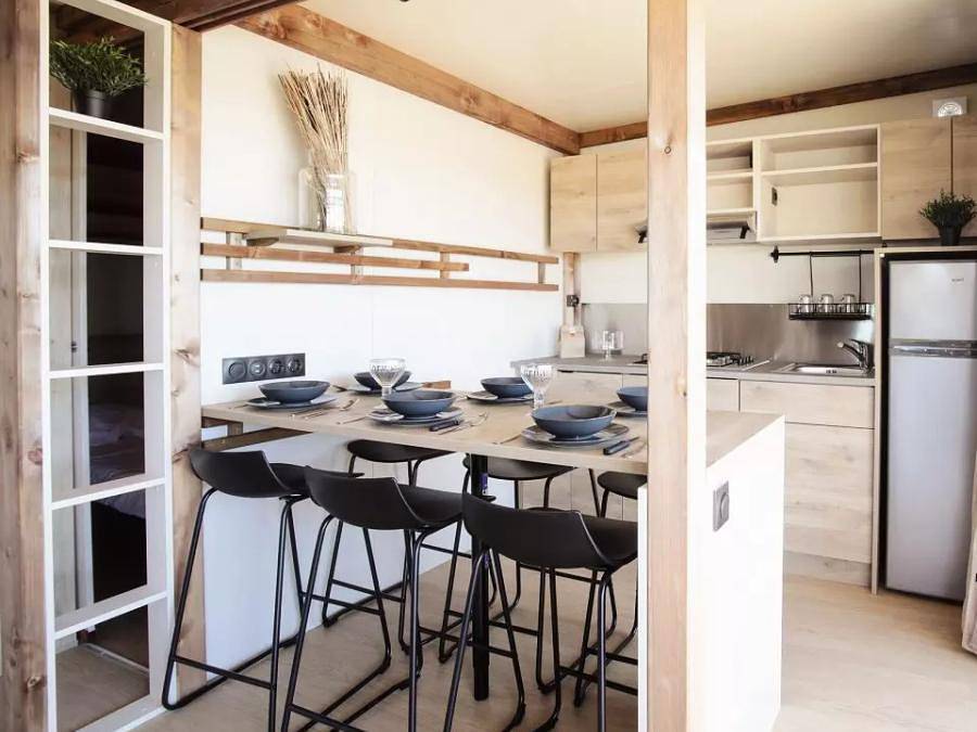 Camping Le Florenville - Villa 7 personen - Villa mit Wiesenblick 4 Zimmer 6/7 Personen + Tv in Florenville, Luxemburg Provinz