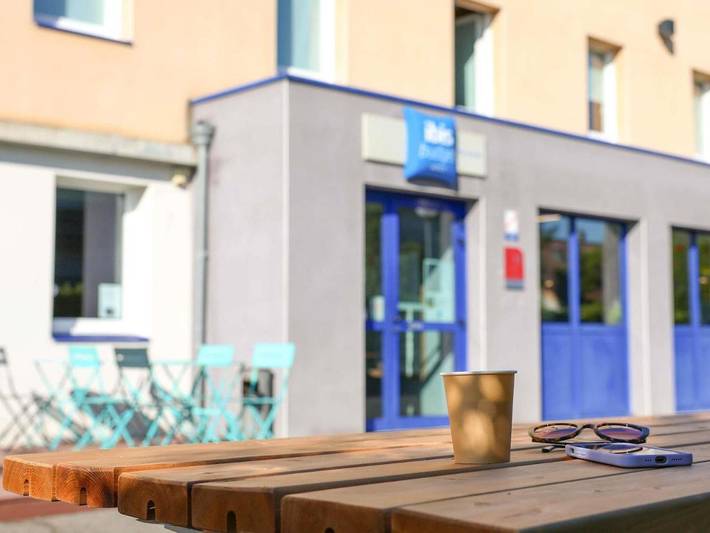 Hôtel pour 3 personnes, avec Terrasse à Marmande