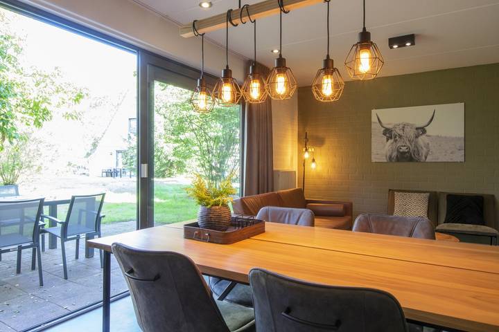 Bungalow para 4 personas con balcón/terraza in Oosterhout, Brabante Septentrional