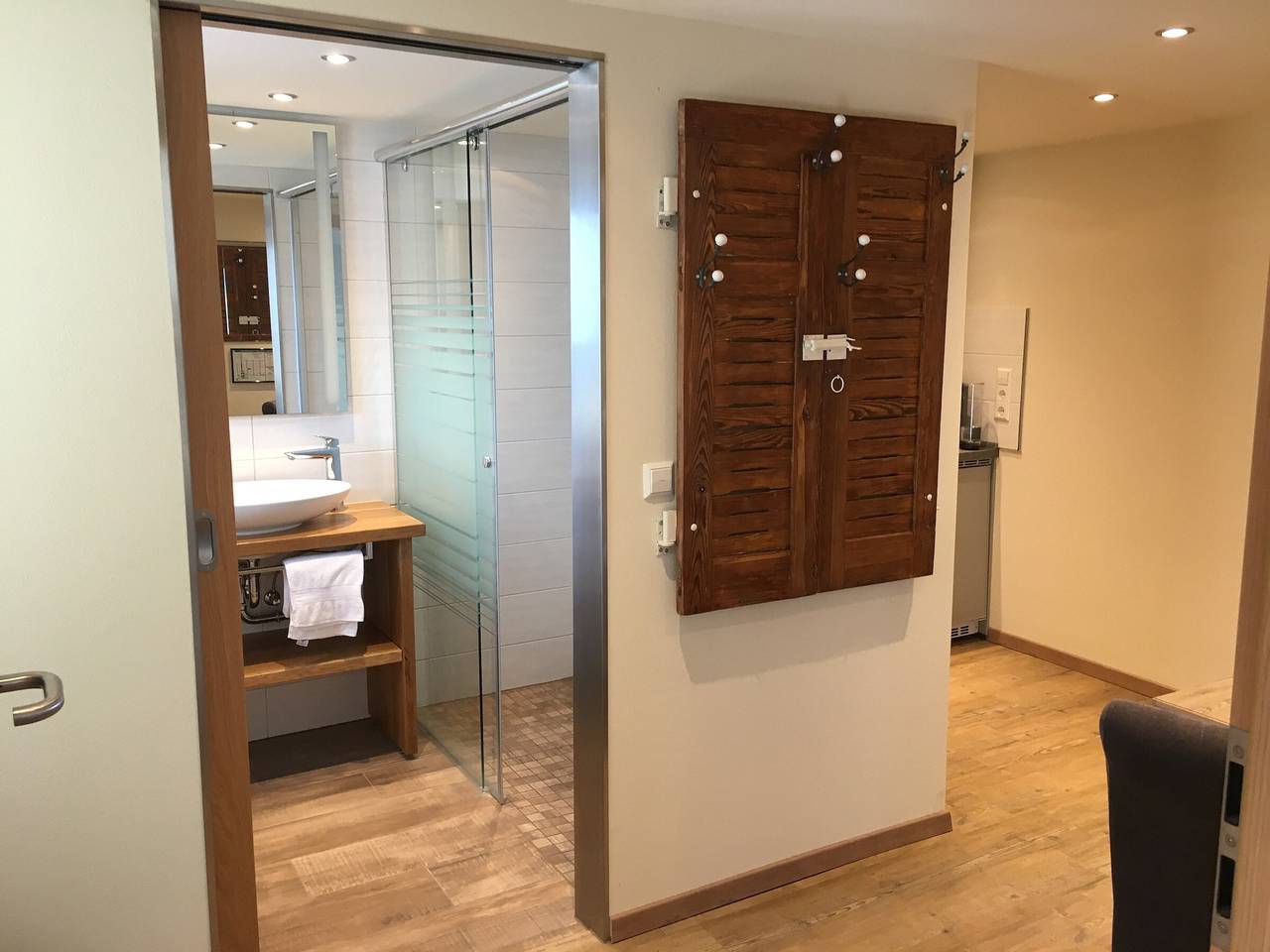 Ganze Wohnung, Apartment „2“ mit Gemeinschaftsterrasse und Wlan in Mössingen, Neckar-Alb