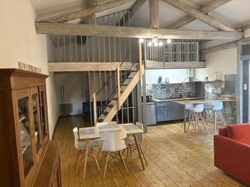 Gîte pour 4 personnes, avec piscine et terrasse, animaux acceptés à Florensac