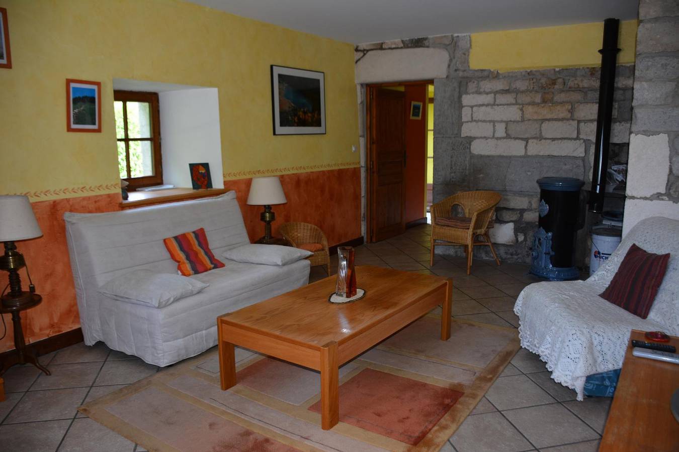 La Source de Miss Terre in Saffloz, Jura Francais