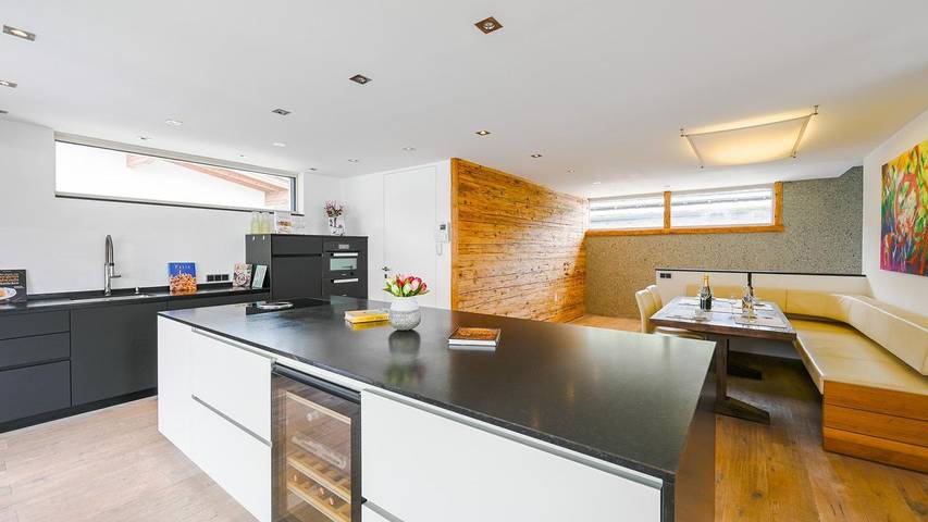 Chalet für 10 Personen, mit Garten und Sauna sowie Terrasse und Whirlpool in Söll - 2