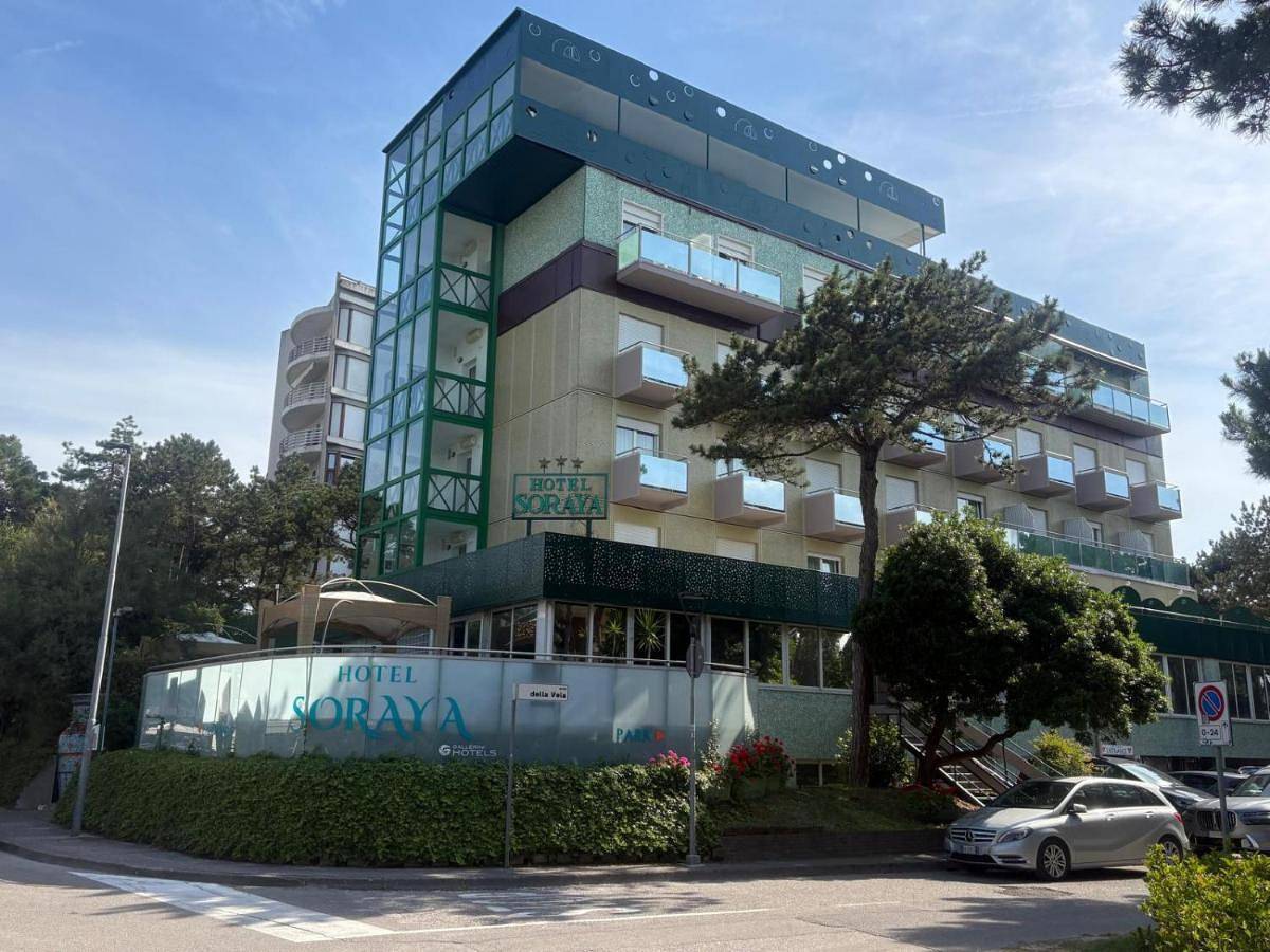 Hotel Soraya & Apartments in Lignano Pineta, Lignano Sabbiadoro