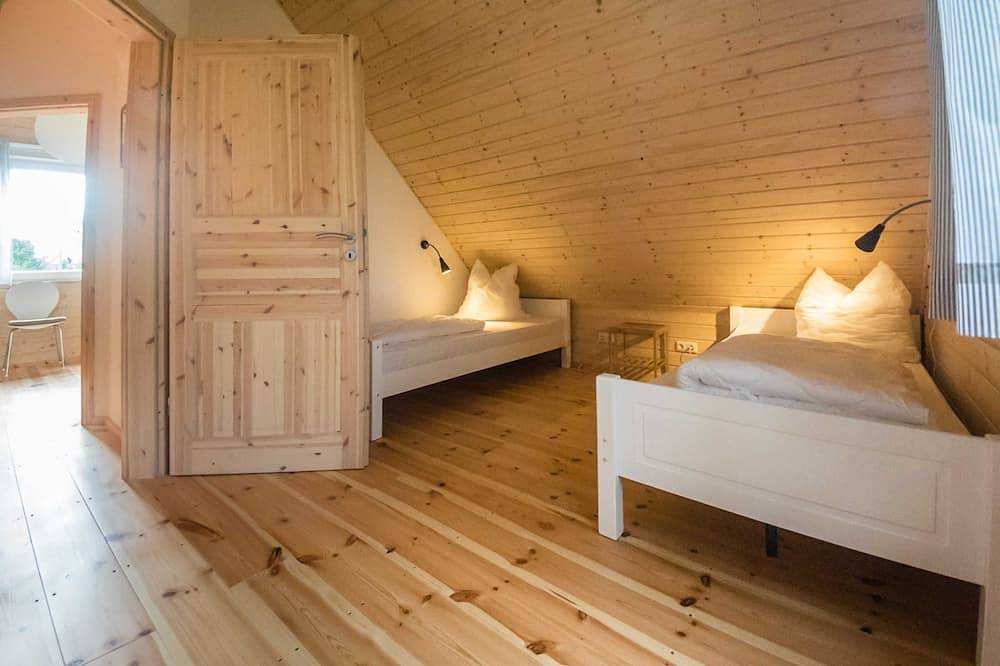 Ferienhaus 8 - Schmidt'S Ferienhäuser im Grünen in Lüdershagen, Vorpommern-Rügen