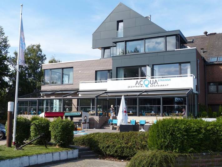 Hotel für 3 Personen, mit Balkon und Terrasse sowie Sauna in Strande - 3