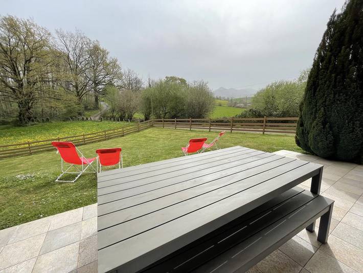 Gîte pour 4 personnes, avec jardin à Uhart-Cize - 2