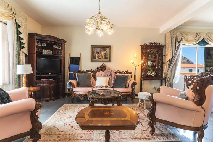 Location de vacances pour 8 personnes, avec vue et balcon à Porto Moniz - 3