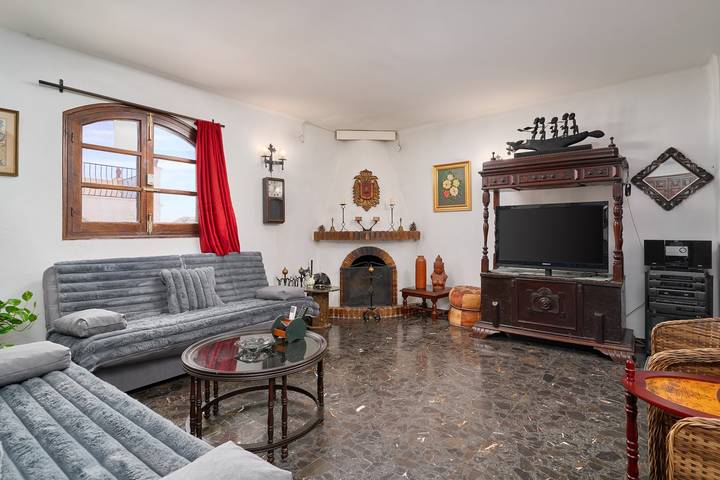 Ferienhaus für 7 Personen, mit Garten und Kinderpool in Nerja - 3
